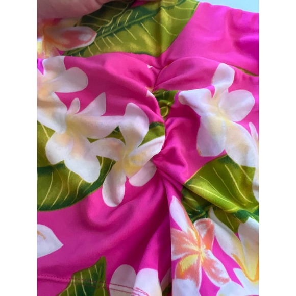 Tropical print booty shorts - Picture 3 of 3